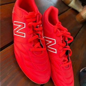 New Balance Red cleats Big Kids 5.5